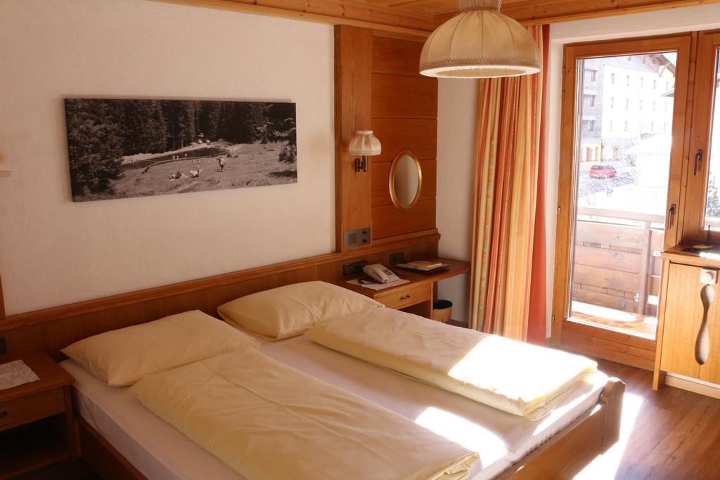 Hotel Landle Galtür エクステリア 写真